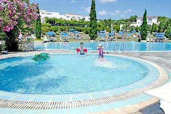 Sunrise Village Beach Hotel