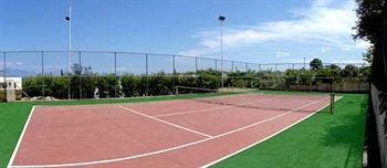 Sunrise Village Beach Hotel