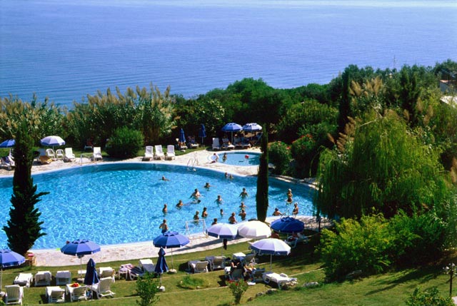 Sunrise Village Beach Hotel