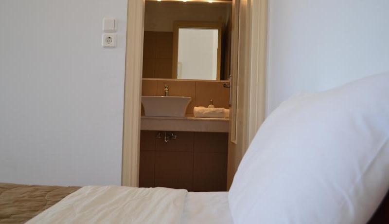 Brother’s Hotel