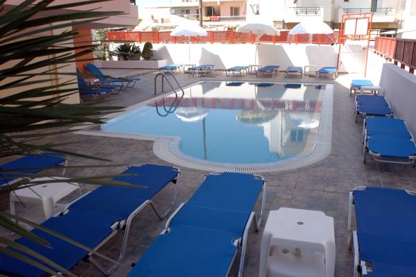 Daisy Hotel Apartments