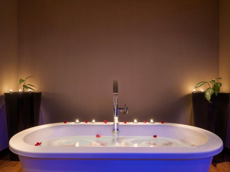 Grand Millennium Al Wahda