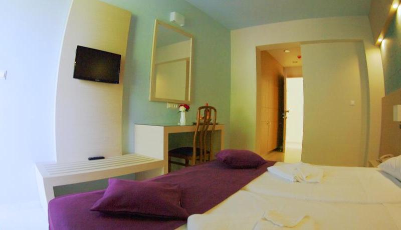 Eleftheria Hotel