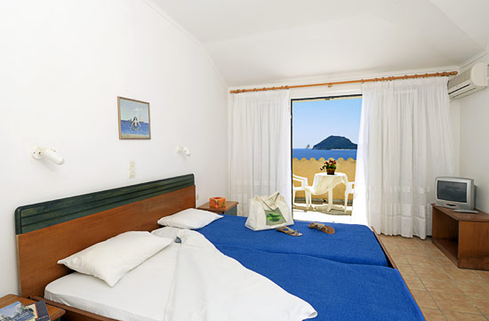 Gloria Maris Hotel Suites & Villas