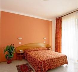 Отель Bahama Италия, Римини, фото 3