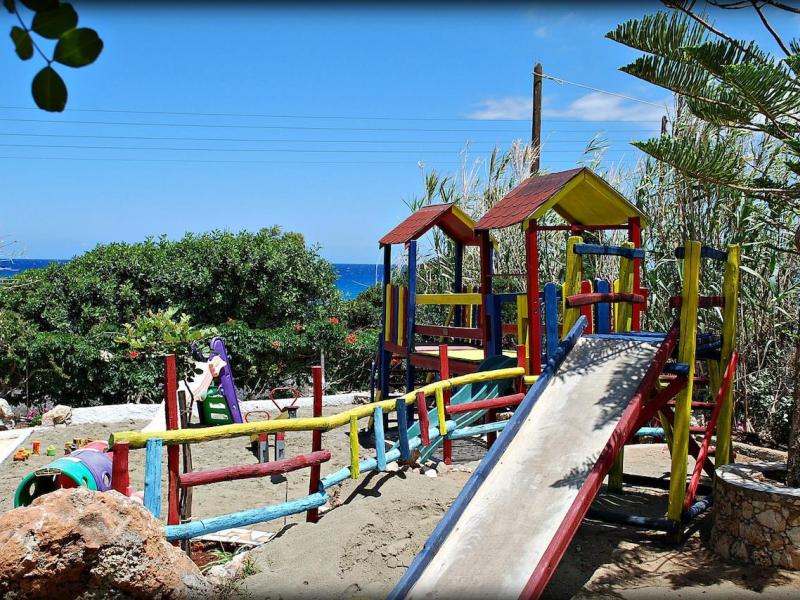 Iliostasi Beach Apartments