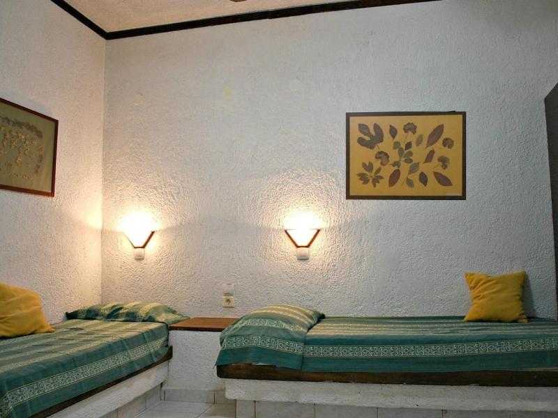 Iliostasi Beach Apartments