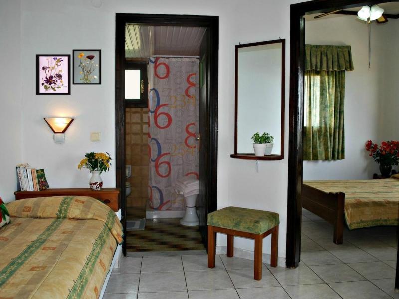 Iliostasi Beach Apartments