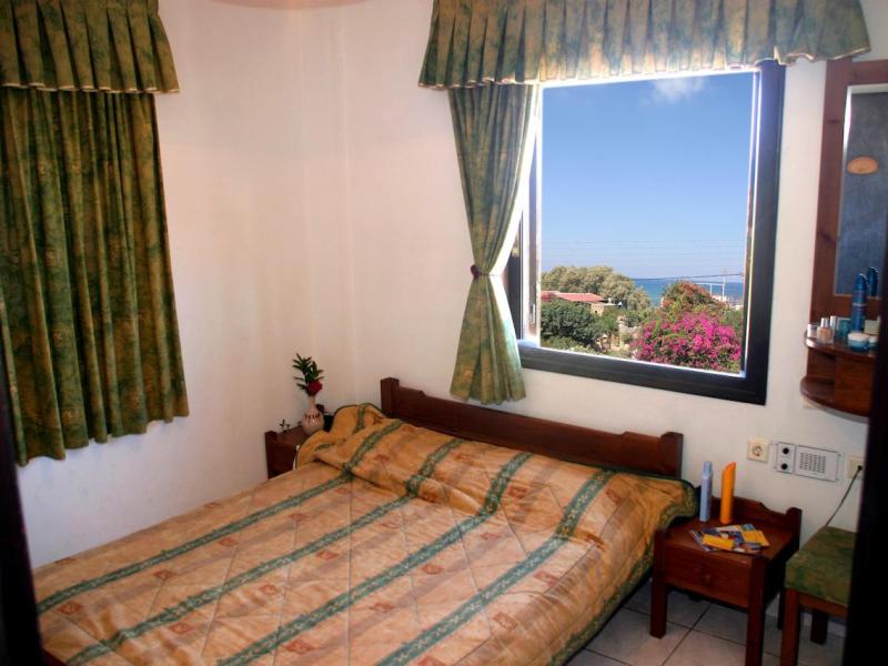 Iliostasi Beach Apartments