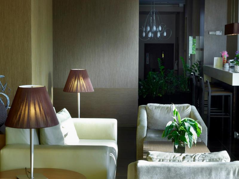 Irida Hotel