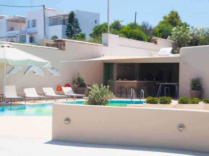 Kouros Art Hotel