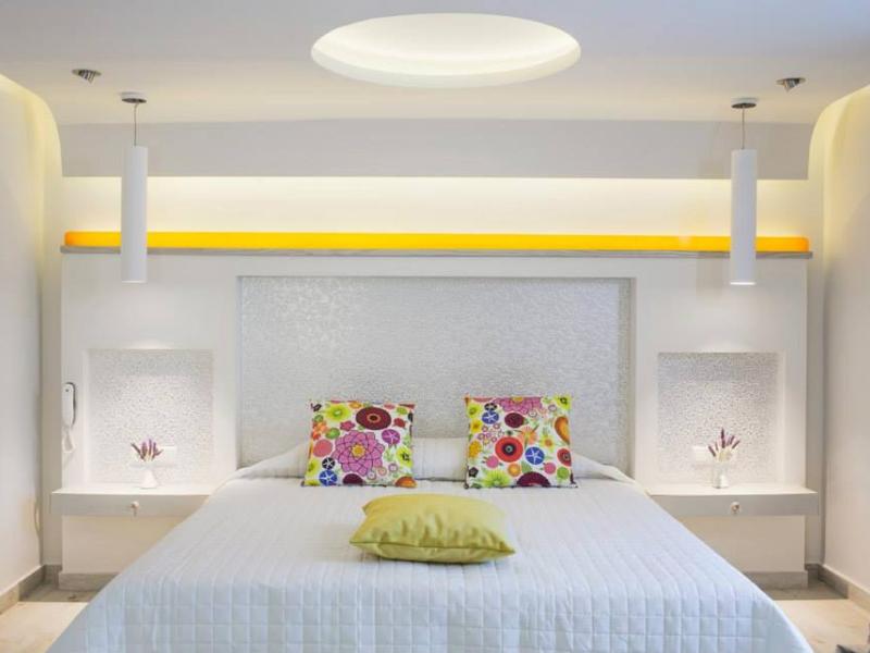 Kouros Art Hotel