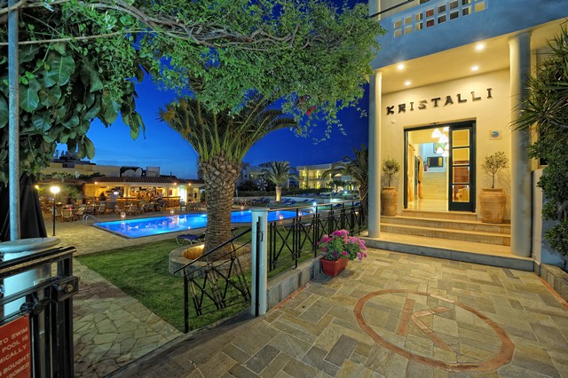 Kristalli Hotel Apartments