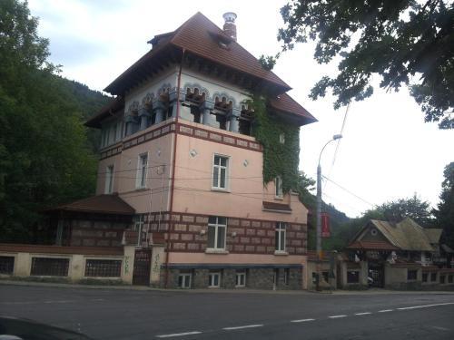 Astoria (Трансильвания)
