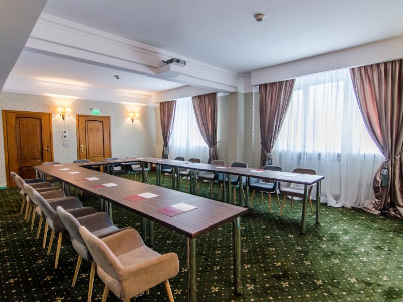 Hotel Lido by Phoenicia