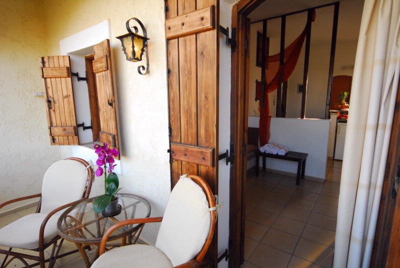 Malia Studios Apartments