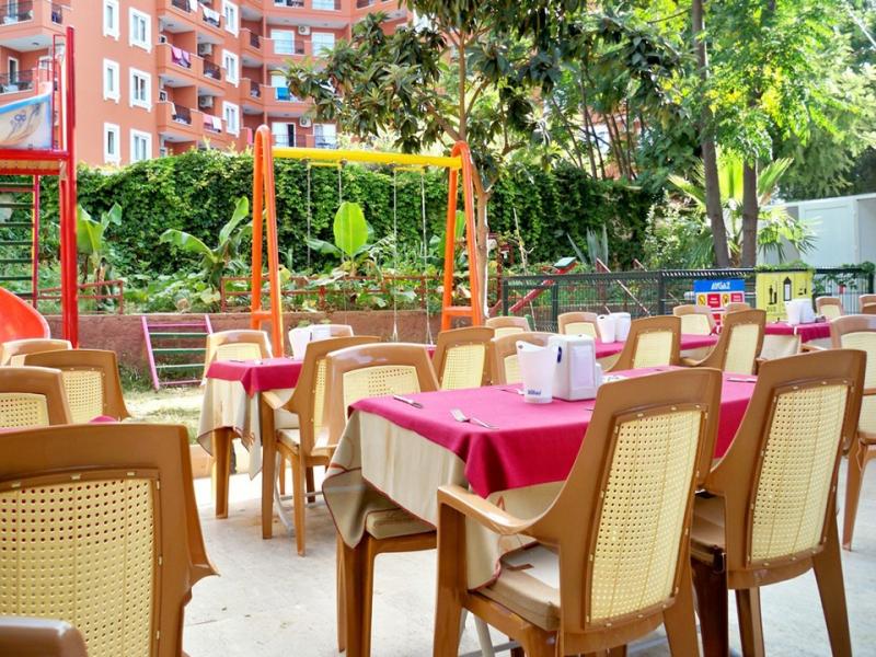 Primera Hotel & Apart