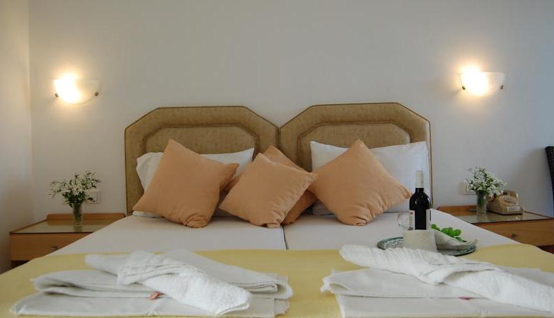 Marcos Beach Hotel