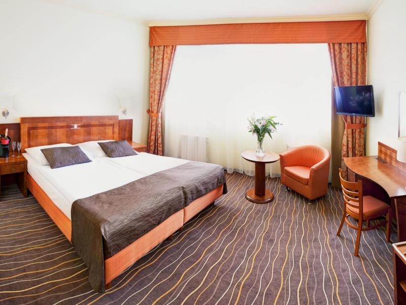 Luxury Family Hotel Bila Labut