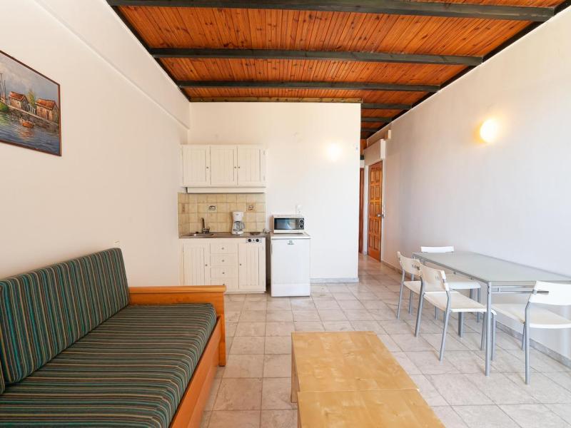 Olympic Suites Hotel Apartments (Olympic II)