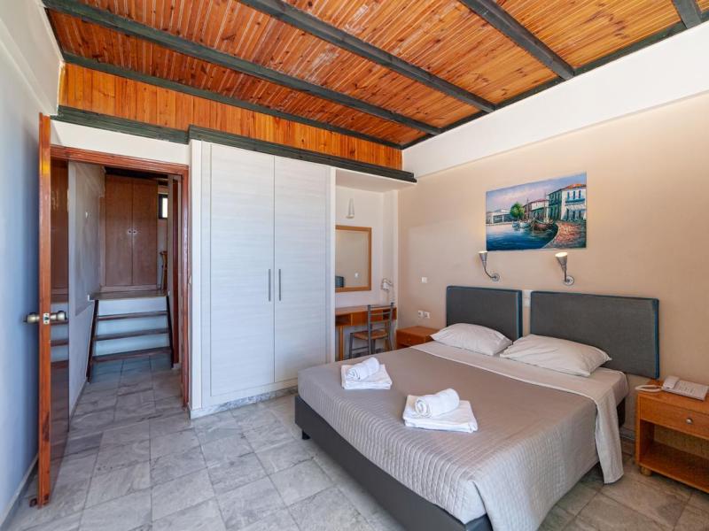 Olympic Suites Hotel Apartments (Olympic II)