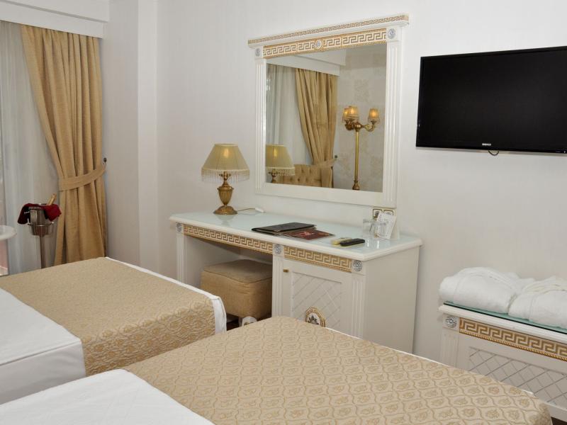 Bilem Hotel Beach & Spa