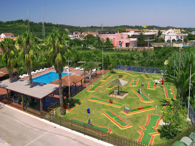 Cavomarina Beach Hotel