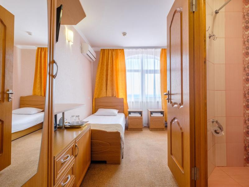 Феодосия (ул. Пушкина)