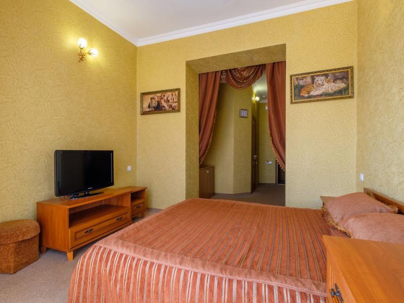 Феодосия (ул. Пушкина)