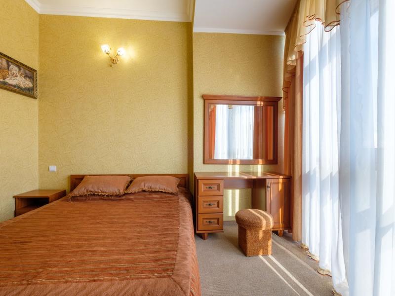 Феодосия (ул. Пушкина)