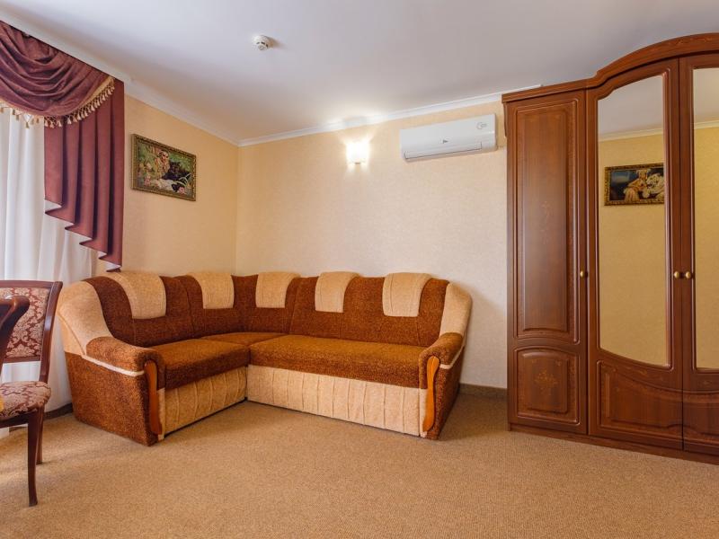 Феодосия (ул. Пушкина)