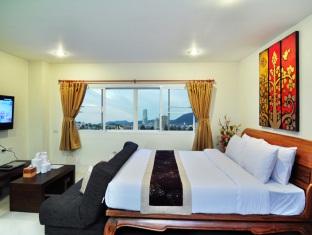 Plern Anda Hotel