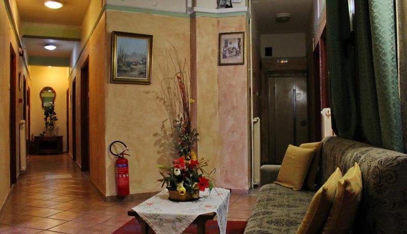 Aeolic Star Hotel