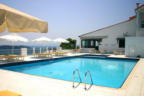 Skiathos Club Hotel Suites