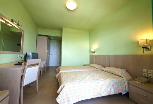 Skiathos Club Hotel Suites