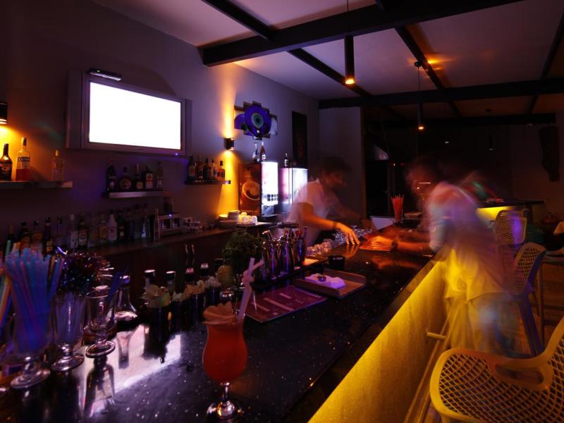 Golden Life Heights Deluxe Suite