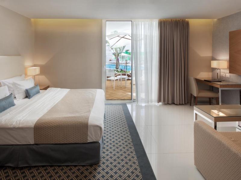 The Reef Eilat By Herbert Samuel