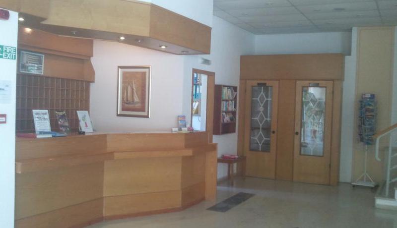 Cleopatra Hotels Kris Mari