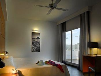 Palladium Hotel Cala Llonga