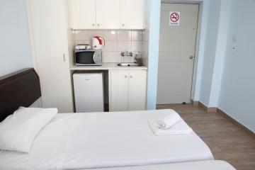 Отель Antonis G. Hotel Apartments Кипр, Ларнака, фото 18