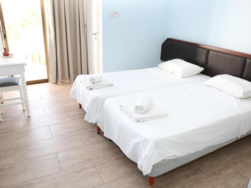 Antonis G. Hotel Apartments
