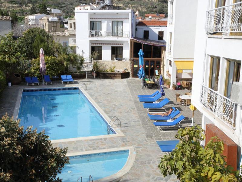 Antonis G. Hotel Apartments
