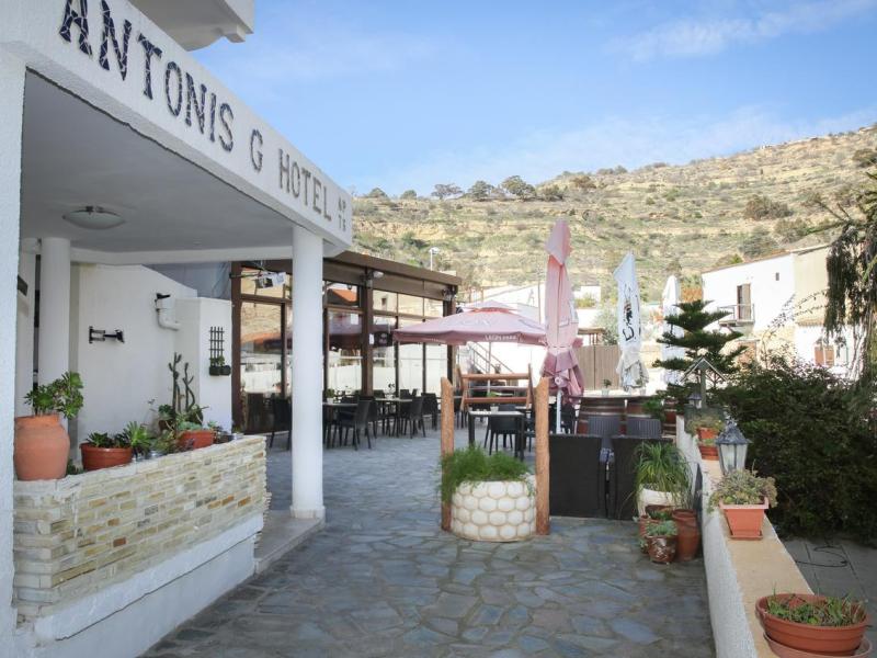 Antonis G. Hotel Apartments