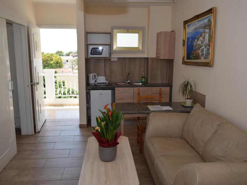 Antonis G. Hotel Apartments