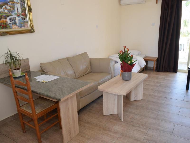 Antonis G. Hotel Apartments