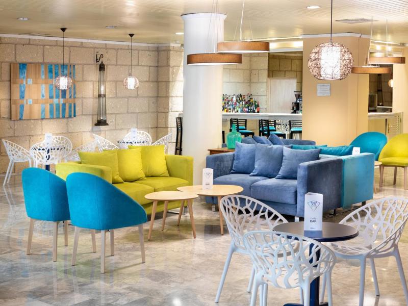 Turquesa Playa Apartments