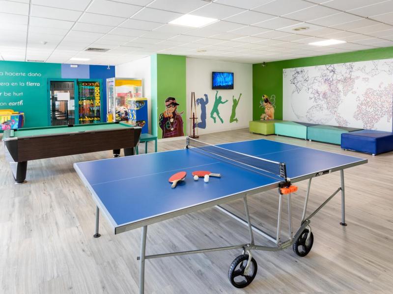 Turquesa Playa Apartments