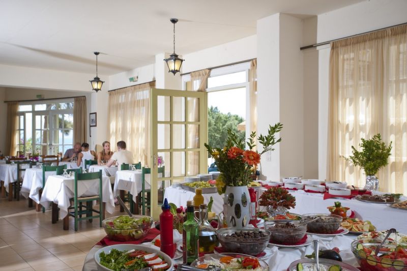 Mare Olympus Apartments