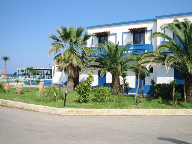 Mari Beach Hotel