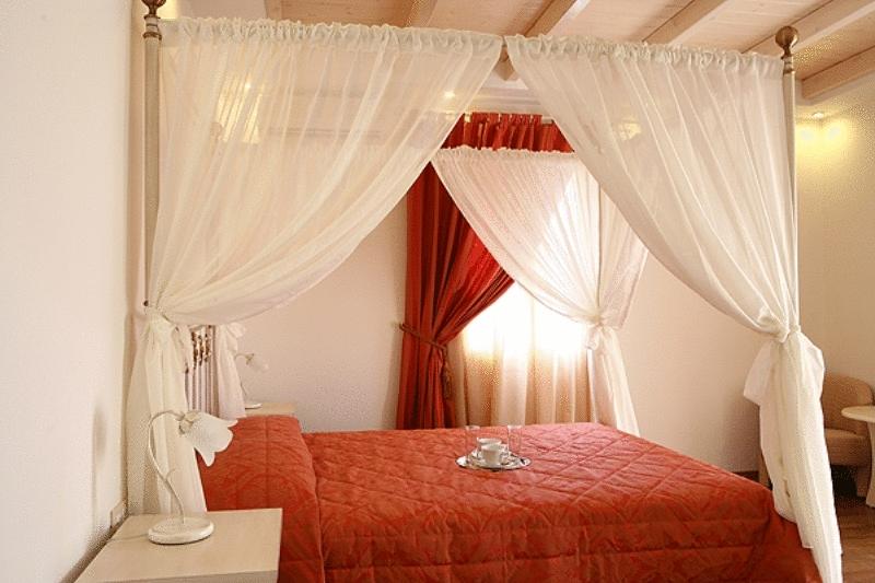 Aeolis Hotel